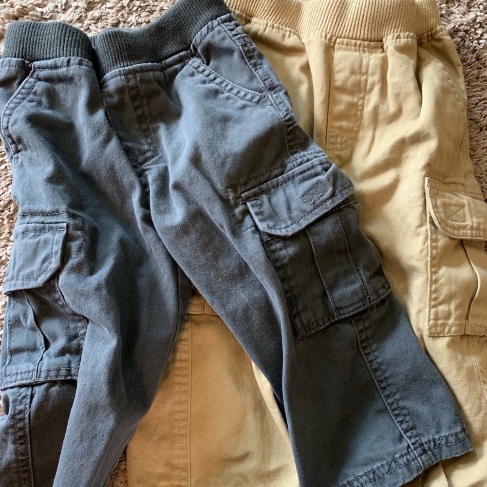 2 pair cargos